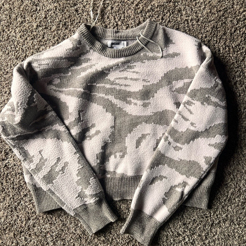William Rast Gray & Light Gray Camouflage Crewneck Sweater